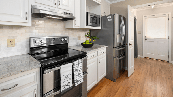 Elettrodomestici di grandi e medie dimensioni