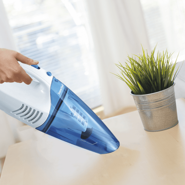 Techwood Aspirabriciole Ricaricabile Acqua e Polvere 500 ml con Base di Ricarica – TAS-49