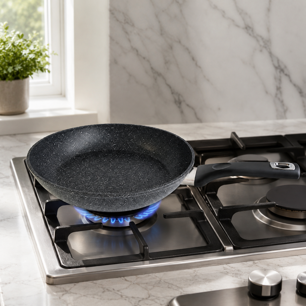 Padella antiaderente 24 cm in alluminio forgiato effetto pietra - Pietra Lavica GMD